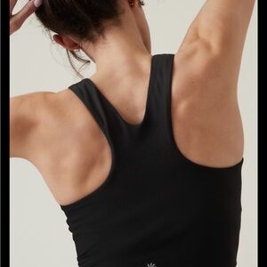 Athleta Conscious Crop Top Black 2X D/DD